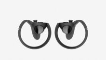 Oculus Rift 本来计划在发布时不配备 Touch 控制器